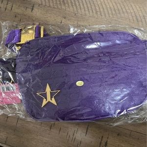 Jeffree Star purple crossbody / Fanny pack